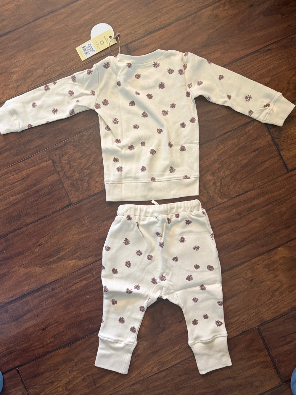 12-18m NWT L’ovedbaby Sweatshirt & Jogger Set- ButterCream - Picture 5 of 5